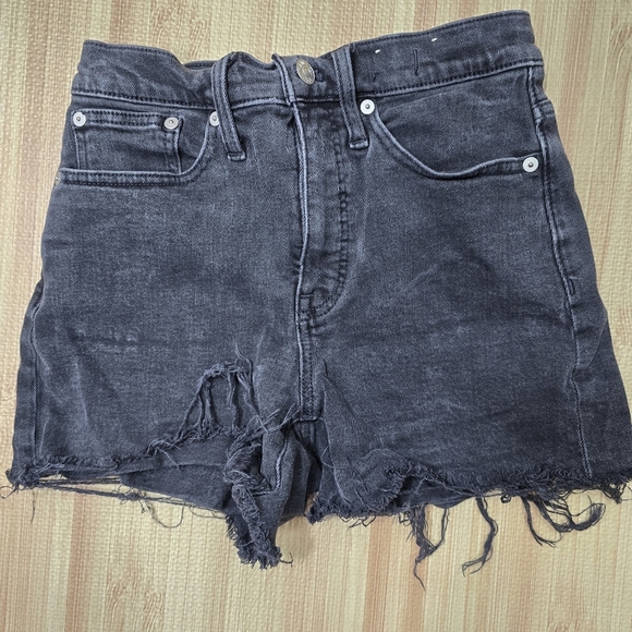 Madewell Black Denim High Rise Distressed Jean Shorts Size 25 - Picture 1 of 5